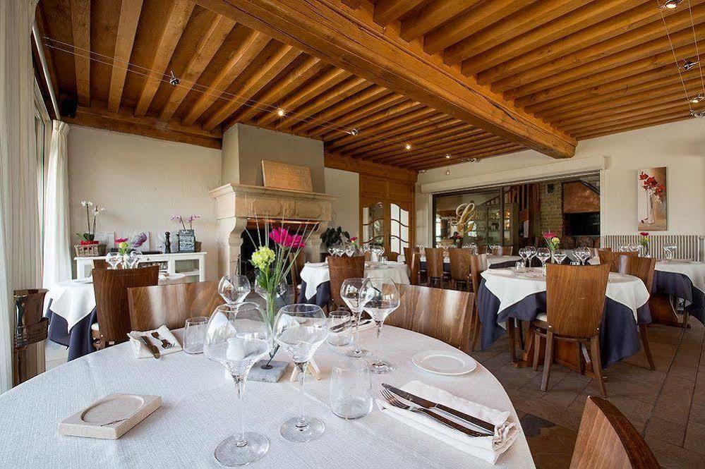 Hotel-Restaurant "La Gremelle" Ladoix-Serrigny Buitenkant foto